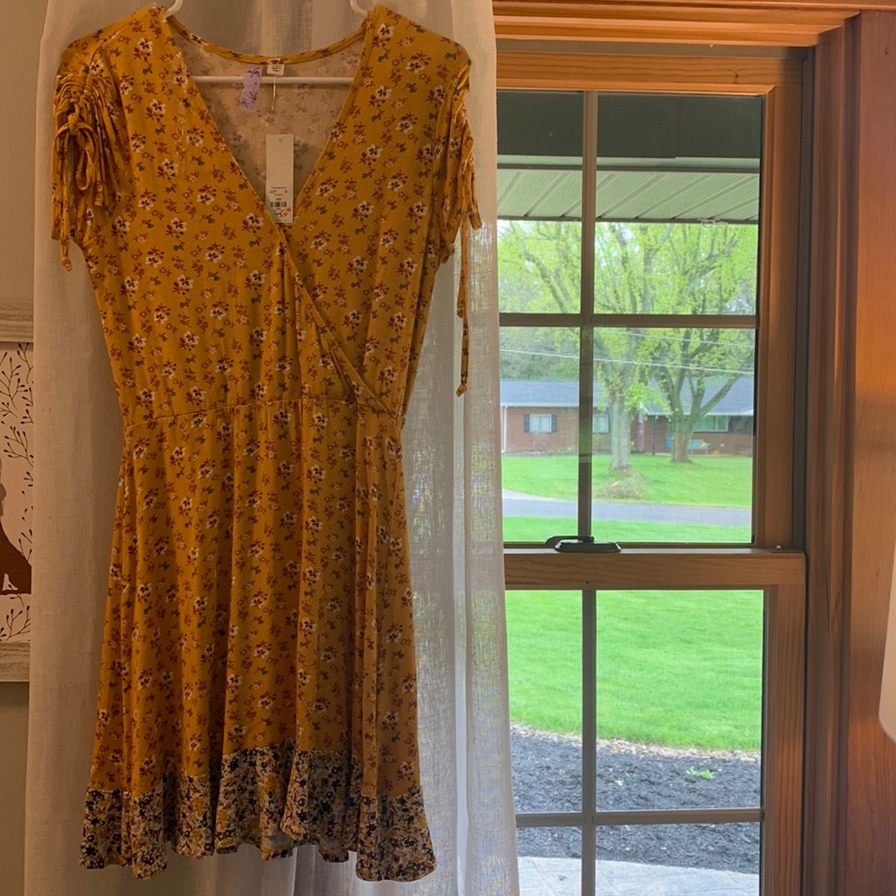 Francesca’s sun dress